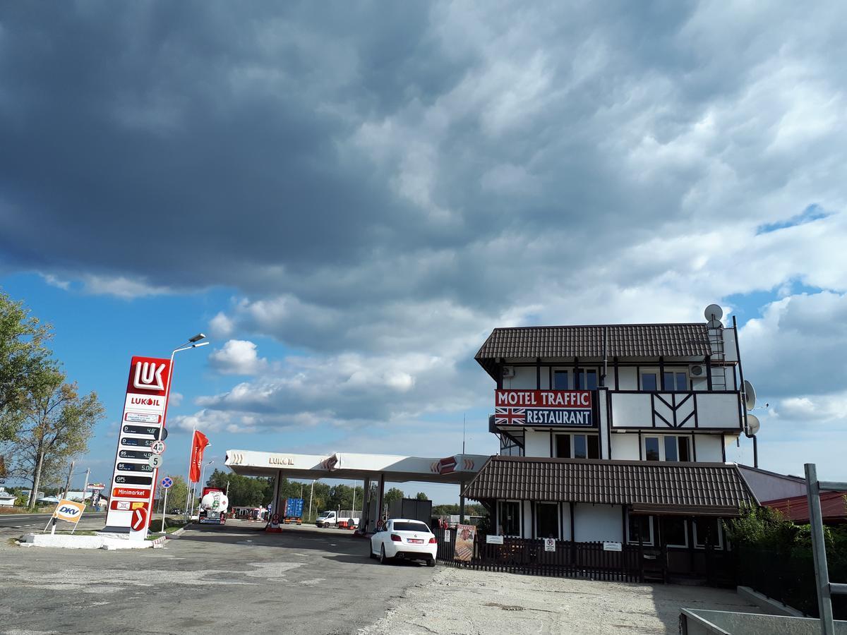 Motel Traffic Lintesti Exterior photo
